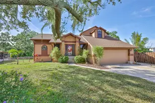 411 SW 12th St, Ruskin, FL 33570 - Photo 2