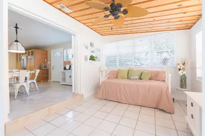 4206 W Wisconsin Avenue, Tampa, FL 33616 - Photo 10