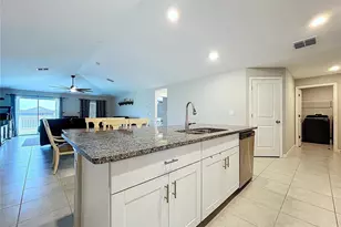 5420 Leslie Canyon Dr, Wimauma, FL 33598 - Photo 18