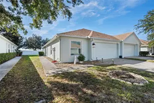 5649 Autumn Shire Dr, Zephyrhills, FL 33541 - Photo 1