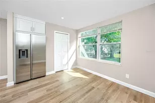 2359 Finlandia Ln, Clearwater, FL 33763 - Photo 16