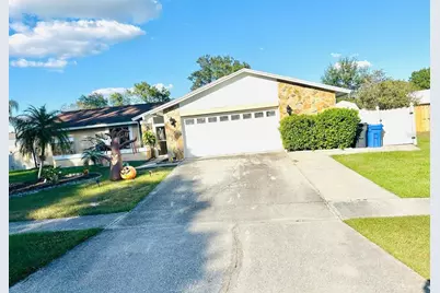 522 Wynnwood Drive, Brandon, FL 33511 - Photo 1