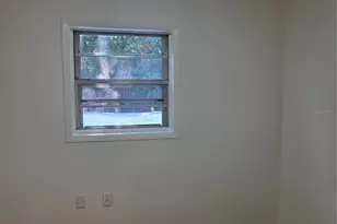 2501 Lenna Ave, Seffner, FL 33584 - Photo 4