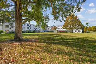 2466 Ecuadorian Way, Clearwater, FL 33763 - Photo 36