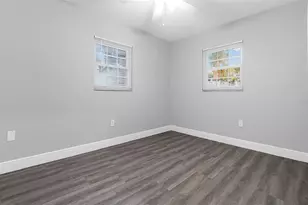 913 York Dr, Brandon, FL 33510 - Photo 20