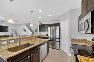 11214 Carrick Stone St, Wimauma, FL 33598 - Photo 22