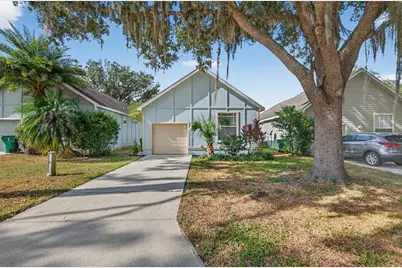 6212 Abbott Station Drive, Zephyrhills, FL 33542 - Photo 2