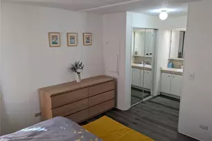 800 32nd Ave S, Saint Petersburg, FL 33705 - Photo 8