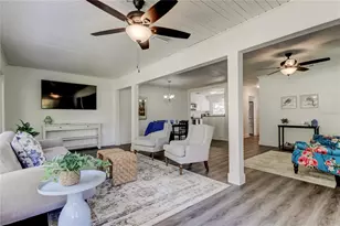 4105 W Oakellar Ave, Tampa, FL 33611 - Photo 14