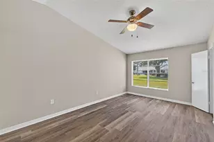 3704 39th St W, Bradenton, FL 34205 - Photo 12