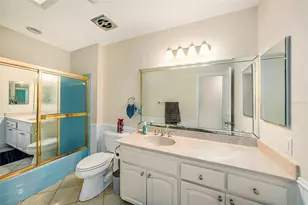 12710 Greenmoor Dr, Tampa, FL 33618 - Photo 20