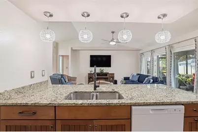 6211 65th Place E, Palmetto, FL 34221 - Photo 18