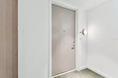 1000 Water Street #2202, Tampa, FL 33602 - Photo 10