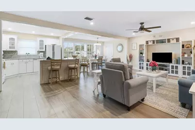 122 Buttonwood Circle #122, Seminole, FL 33777 - Photo 8