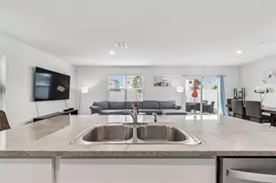 5667 Chorleywood Ln, Wesley Chapel, FL 33545 - Photo 8