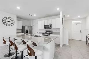 5667 Chorleywood Ln, Wesley Chapel, FL 33545 - Photo 6