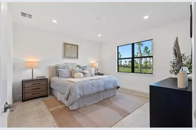 18921 Indian Rock Place, Lakewood Ranch, FL 34211 - Photo 12