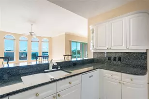 288 Beach Dr NE, Saint Petersburg, FL 33701 - Photo 20
