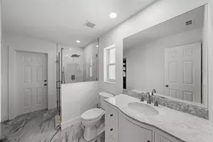 5884 51st St S, Saint Petersburg, FL 33715 - Photo 48