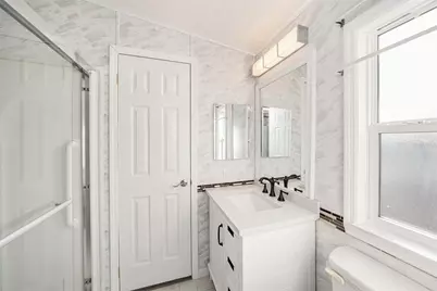 37617 Amigo Drive, Zephyrhills, FL 33541 - Photo 18