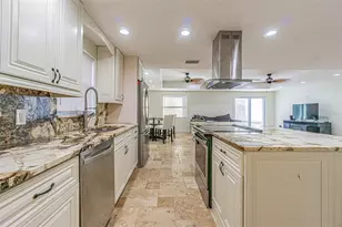 3607 E Hanna Ave, Tampa, FL 33610 - Photo 14
