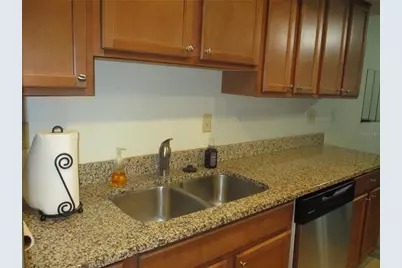 1009 Harefield Circle, Sun City Center, FL 33573 - Photo 8