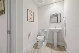 795 Collany Rd, Saint Petersburg, FL 33715 - Photo 32