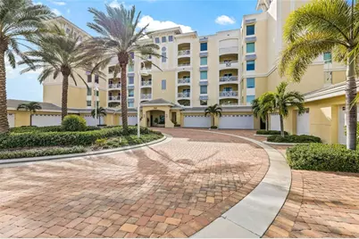795 Collany Road #205, Saint Petersburg, FL 33715 - Photo 4