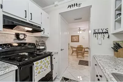 2750 E Bay Drive #12B, Largo, FL 33771 - Photo 10