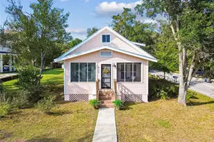 459 Bell Ave, Brooksville, FL 34601 - Photo 1