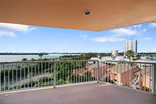 7430 Sunshine Skyway Ln S, Saint Petersburg, FL 33711 - Photo 2