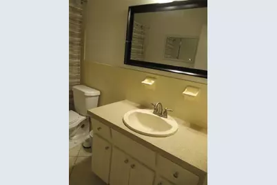 2402 Ecuadorian Way #8, Clearwater, FL 33763 - Photo 22