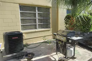 2402 Ecuadorian Way, Clearwater, FL 33763 - Photo 26