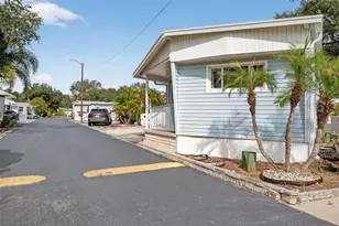 7801 34th Ave N, Saint Petersburg, FL 33710 - Photo 6