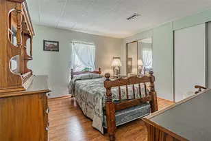 39353 Sycamore Ln, Zephyrhills, FL 33542 - Photo 22