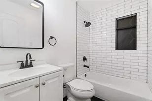 5555 13th St N, Saint Petersburg, FL 33703 - Photo 18