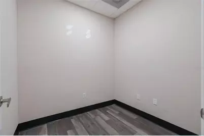 8202 N Armenia Avenue #B, Tampa, FL 33604 - Photo 36