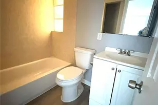 4611 N Hubert Ave, Tampa, FL 33614 - Photo 8