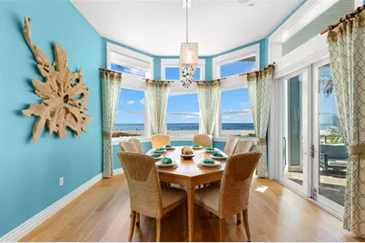 10042 Gulf Boulevard, Treasure Island, FL 33706 - Photo 12