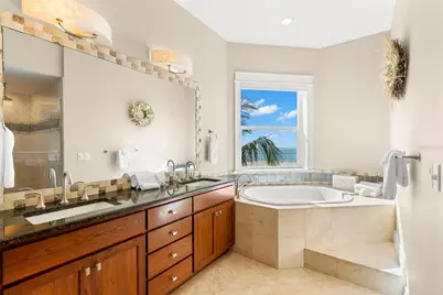 10042 Gulf Boulevard, Treasure Island, FL 33706 - Photo 26