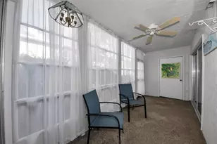 421 Windrush Bay Dr, Tarpon Springs, FL 34689 - Photo 30