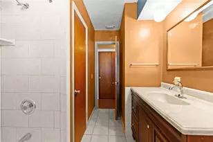 1233 Lorie Cir, Brandon, FL 33510 - Photo 26