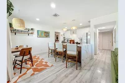 1326 74th Street N, Saint Petersburg, FL 33710 - Photo 6