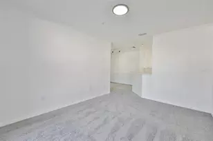 18001 Richmond Pl Dr, Tampa, FL 33647 - Photo 8