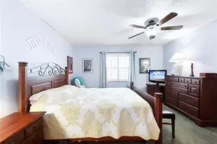 1308 Bluewater Dr, Sun City Center, FL 33573 - Photo 18