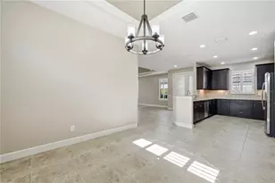 20112 Sorano Hill Pl, Tampa, FL 33647 - Photo 12