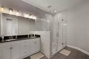 8604 Miramar Terrace Cir, Temple Terrace, FL 33637 - Photo 26