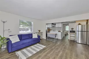 134 86th Terrace, Treasure Island, FL 33706 - Photo 2