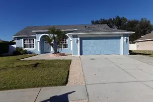 12501 Eclipse Ct, New Port Richey, FL 34654 - Photo 18