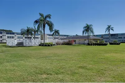 8101 11th Street N #319, Saint Petersburg, FL 33702 - Photo 32